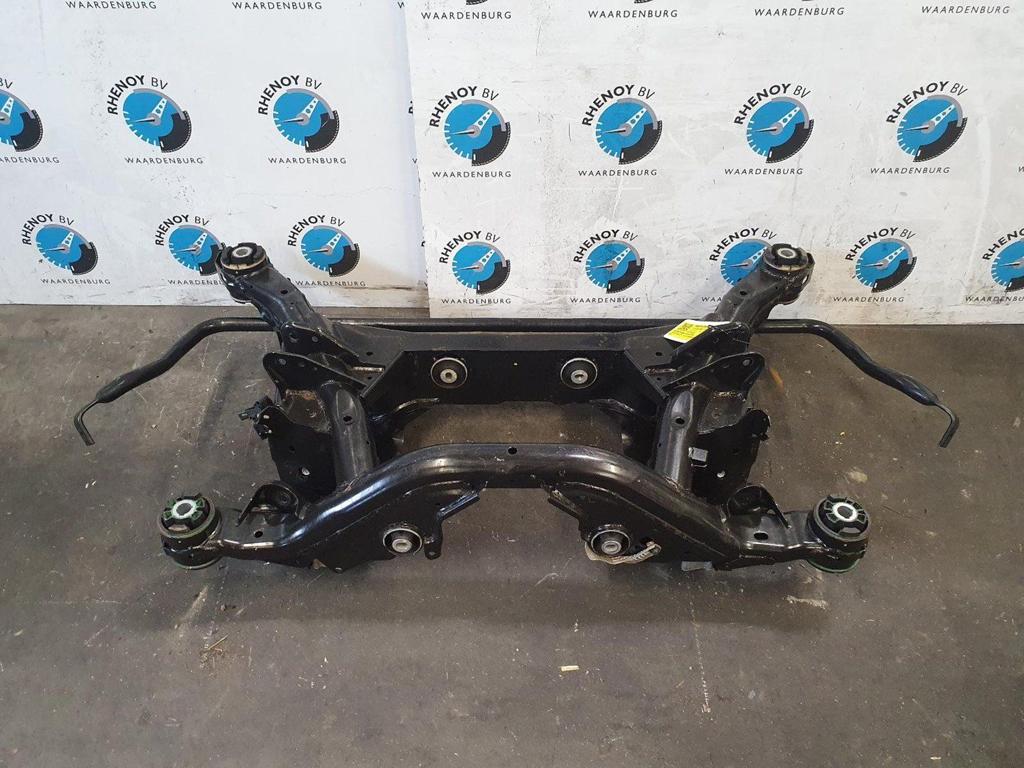 JAGUAR E PACE E-PACE 2017 > D240 AWD SUBFRAME ACHTER 2017, Ophalen of Verzenden, Gebruikt, Stiba lid