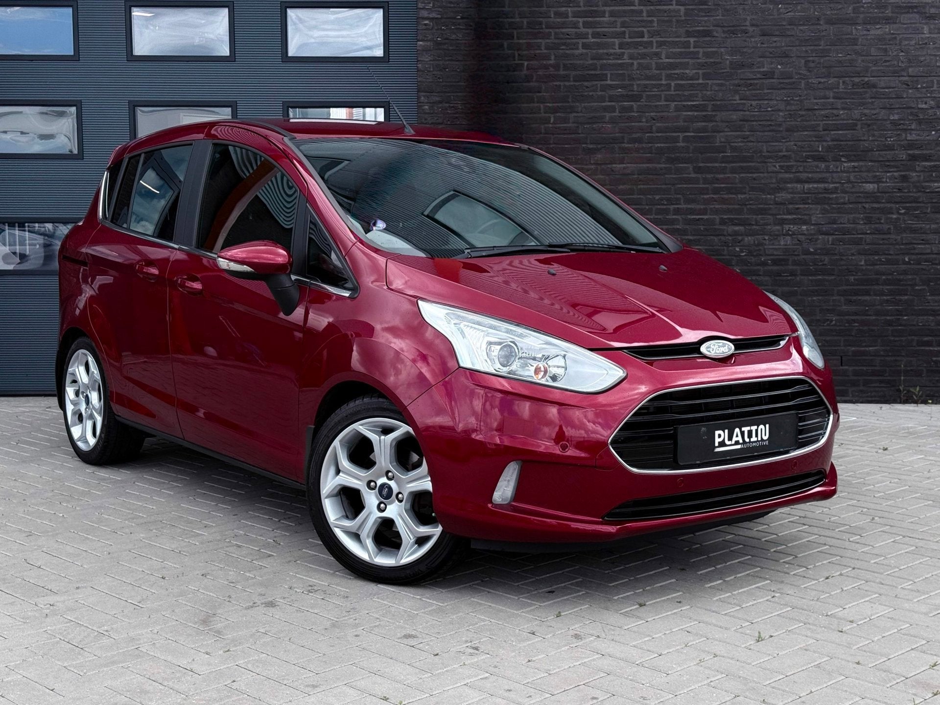 Ford B-Max 1.0 EcoBoost Titanium 2018|Camera|Dealer onderh., Auto's, Voorwielaandrijving, Gebruikt, Origineel Nederlands, Bedrijf