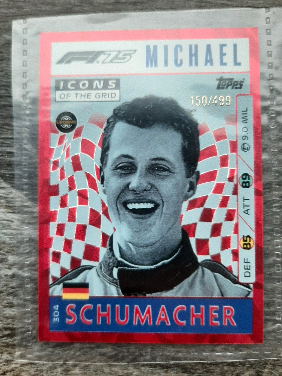 Michael Schumacher Topps F1 75 Icons of the Grid kaart, Ophalen of Verzenden, Zo goed als nieuw, Overige sporten, Spelerskaart