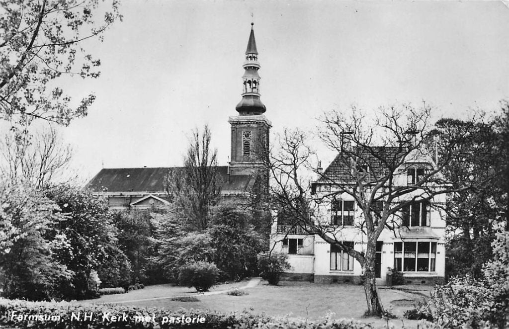 703-378-015 Farmsum NH Kerk met Pastorie, Verzenden, Voor 1920, Groningen