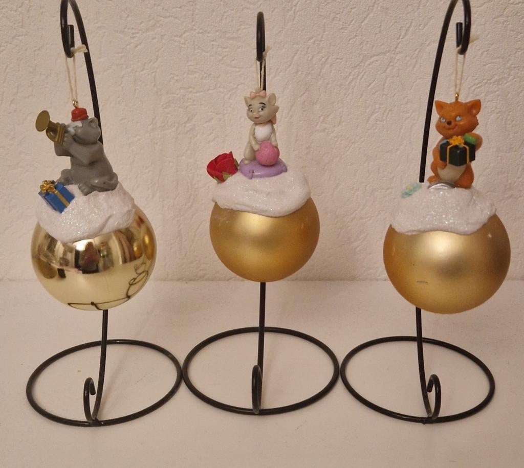 3x Leuke kerstballen met Disney
Aristocats, Ophalen of Verzenden, Overige figuren, Zo goed als nieuw, Beeldje of Figuurtje