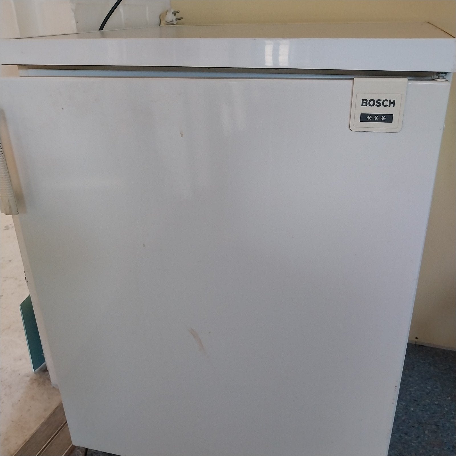 Bosch Koelkast met vriesvak - 06 22289261, Gebruikt, 75 tot 100 liter, 45 tot 60 cm, Met vriesvak