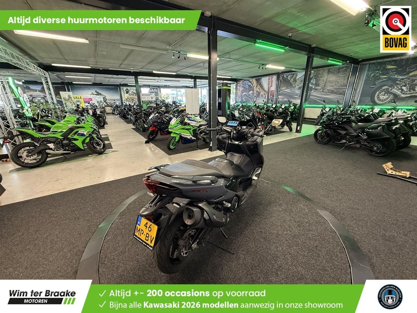 Yamaha TMAX 560 TechMAX ABS (bj 2021) 16,921 km, Motoren, 562 cc, Bedrijf, Onbekend, YAMAHA