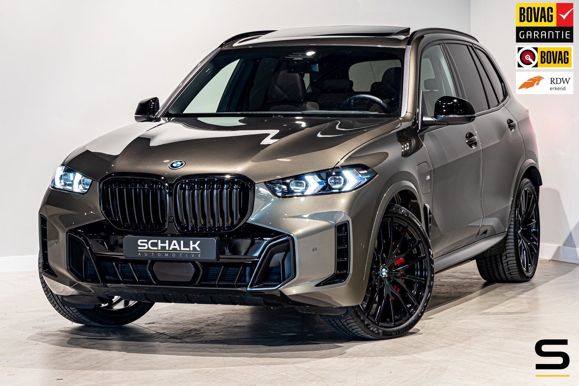 BMW X5 XDrive50e|M-sport|Comfort|Trekh|Fiscaal aantrekkelijk, Automaat, 489 pk, 2998 cc, SUV of Terreinwagen