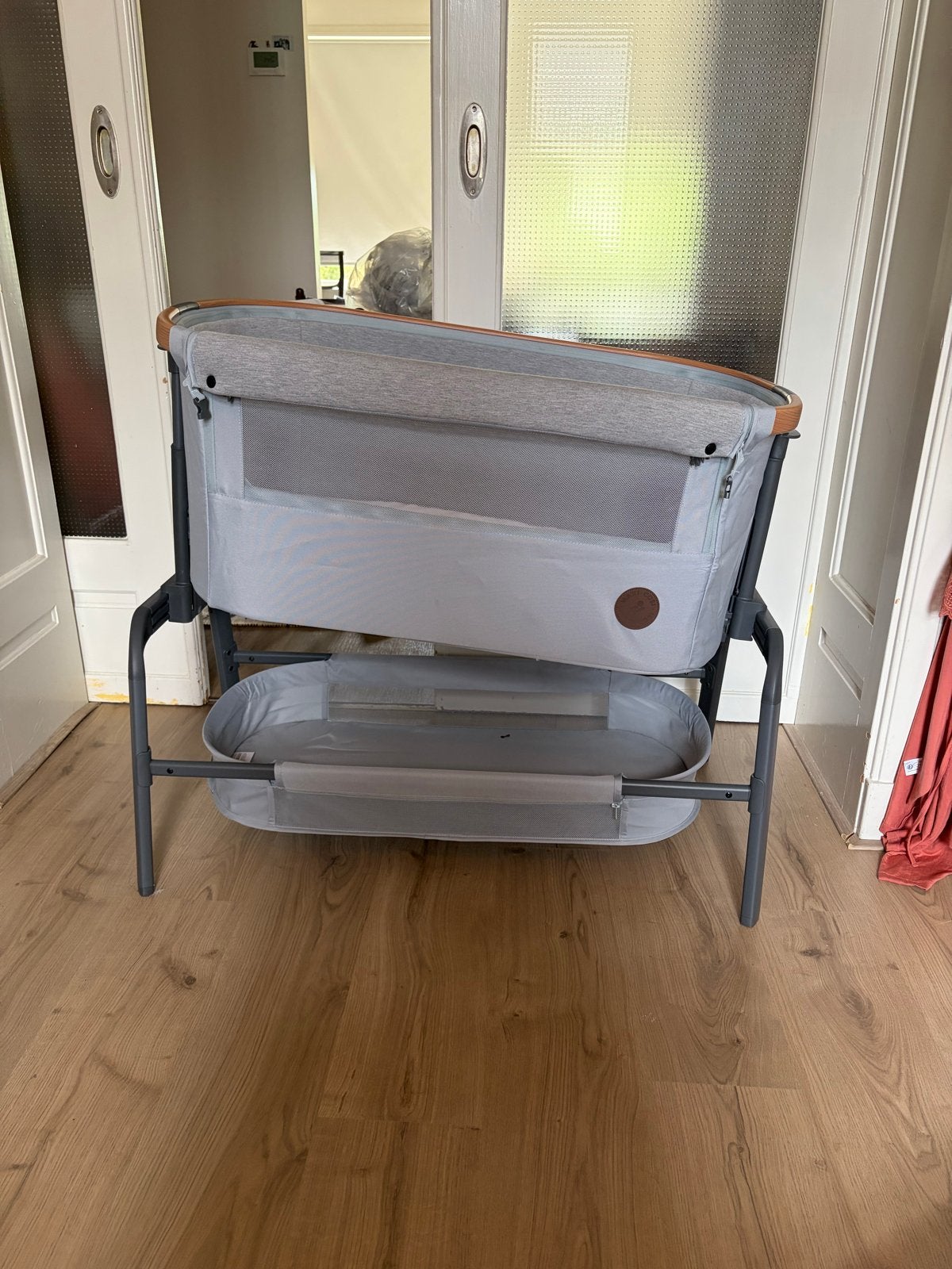 Maxi Cosi Iora Co-sleeper + molton, hoeslaken, reistas, Kinderen en Baby's, Babywiegjes en Ledikanten, Ophalen, Zo goed als nieuw