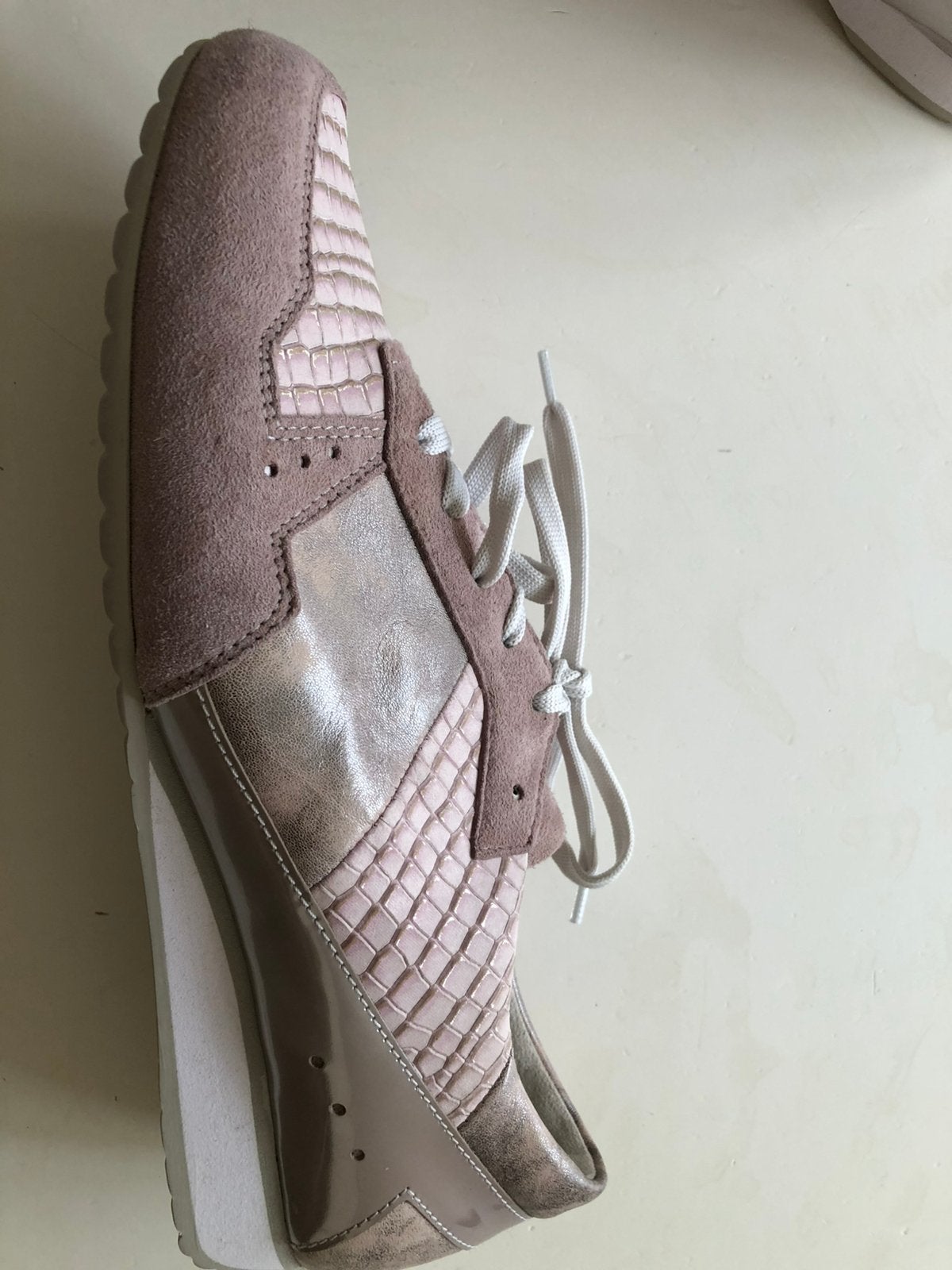 Te koop: nieuwe sneakers, Gabor, roze, 39, Ophalen of Verzenden, Nieuw, Roze, Sneakers of Gympen
