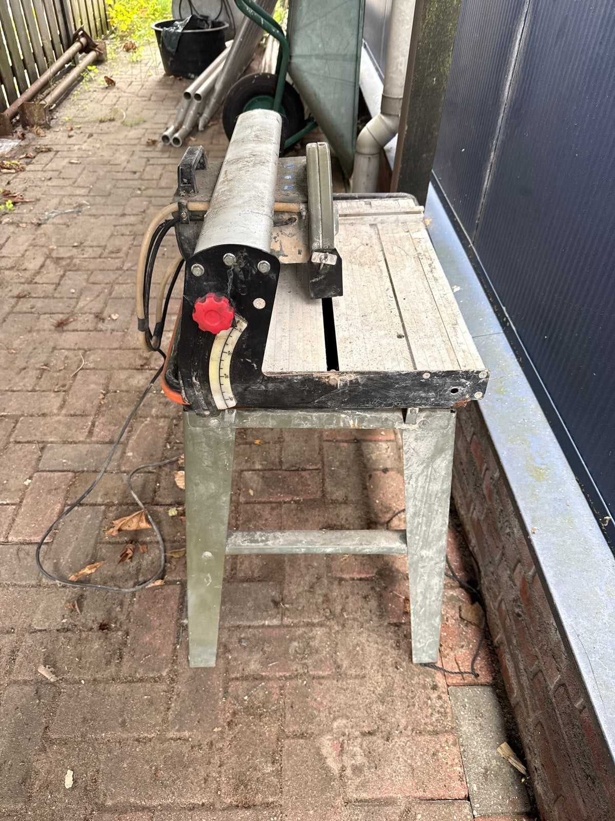 Tegelzaag / Steenzaag - Gebruikt, Doe-het-zelf en Verbouw, Gereedschap | Zaagmachines, Ophalen, Gebruikt, Overige typen, 600 tot 1200 watt