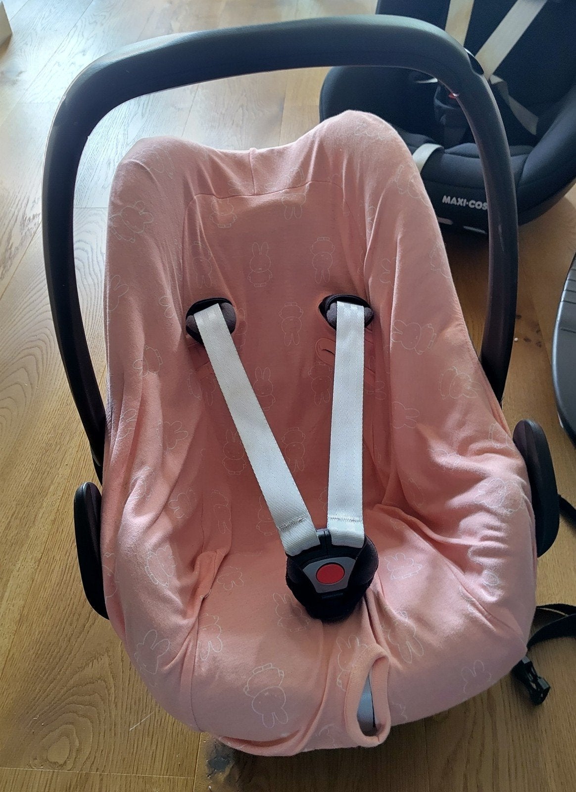 Foto 2 van In 1x klaar voor 5 jaar: kinderwagen, babyzitje, kinderzitje