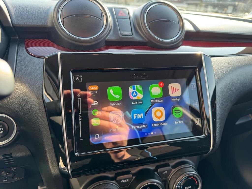 Suzuki SWIFT 1.4 SPORT 140PK Carplay ACC Camera Sport uitvoe, Auto's, 31 €/maand, 4 cilinders, Origineel Nederlands, Bedrijf