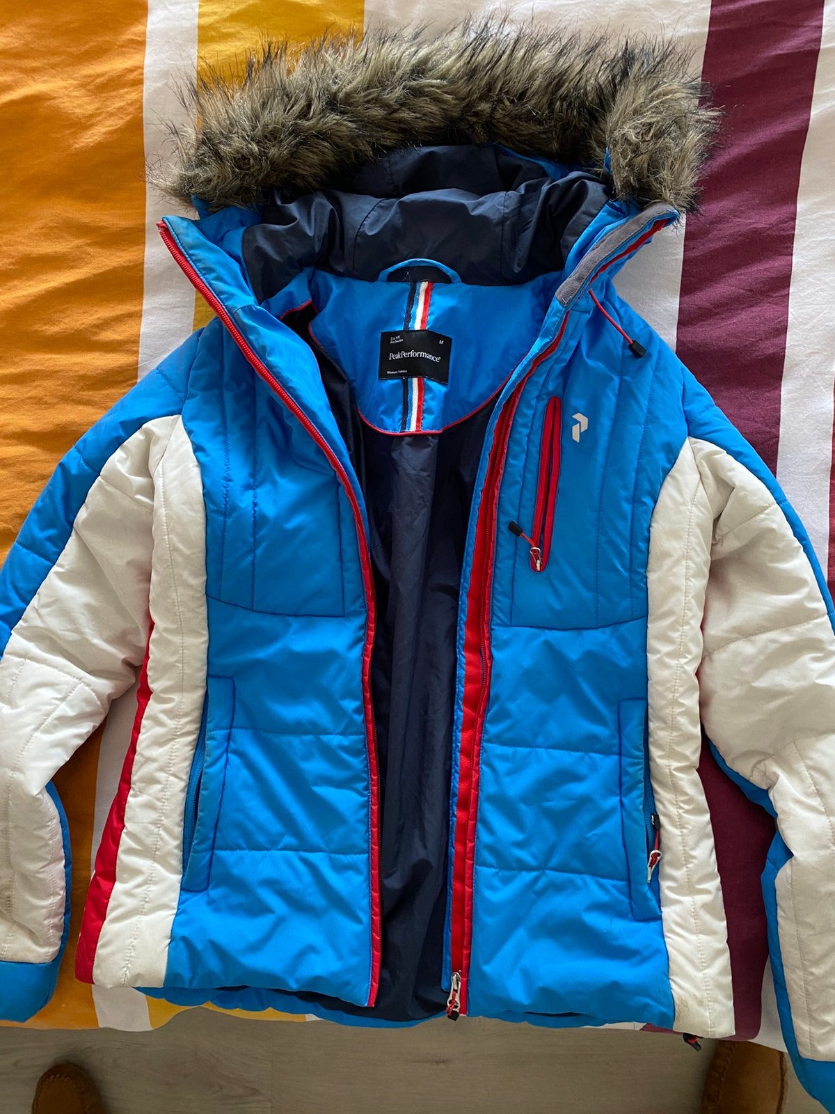 Peak Performance ski-jas dames maat M, Kleding | Dames, Ophalen of Verzenden, Zo goed als nieuw, Maat 38/40 (M), Jack