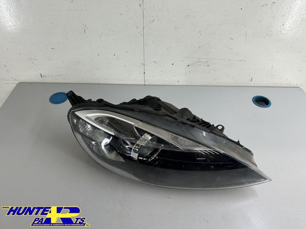 Koplamp rechts xenon Volvo V40 II ('12-'19) 31283333, Gebruikt, Ophalen of Verzenden, Volvo