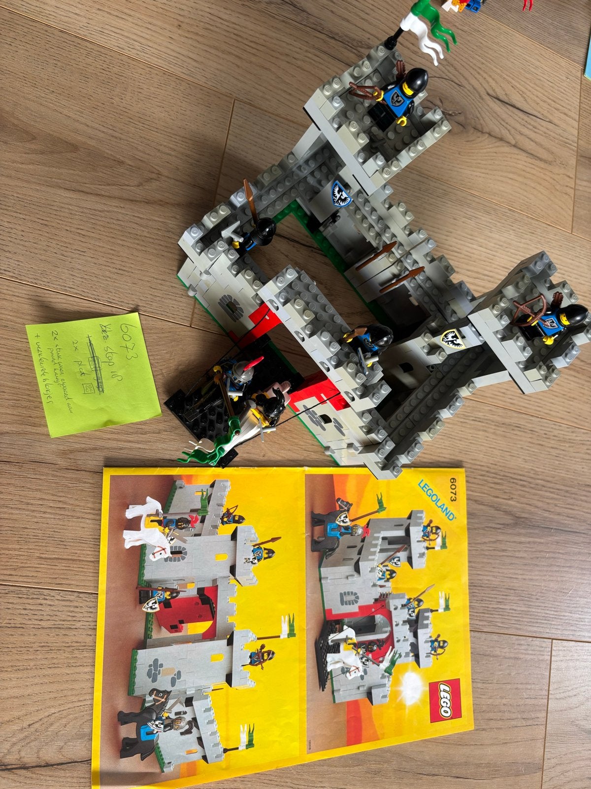 9988) LEGO Legoland Kasteel 6073 - Vintage Ridderkasteel, Ophalen of Verzenden, Gebruikt