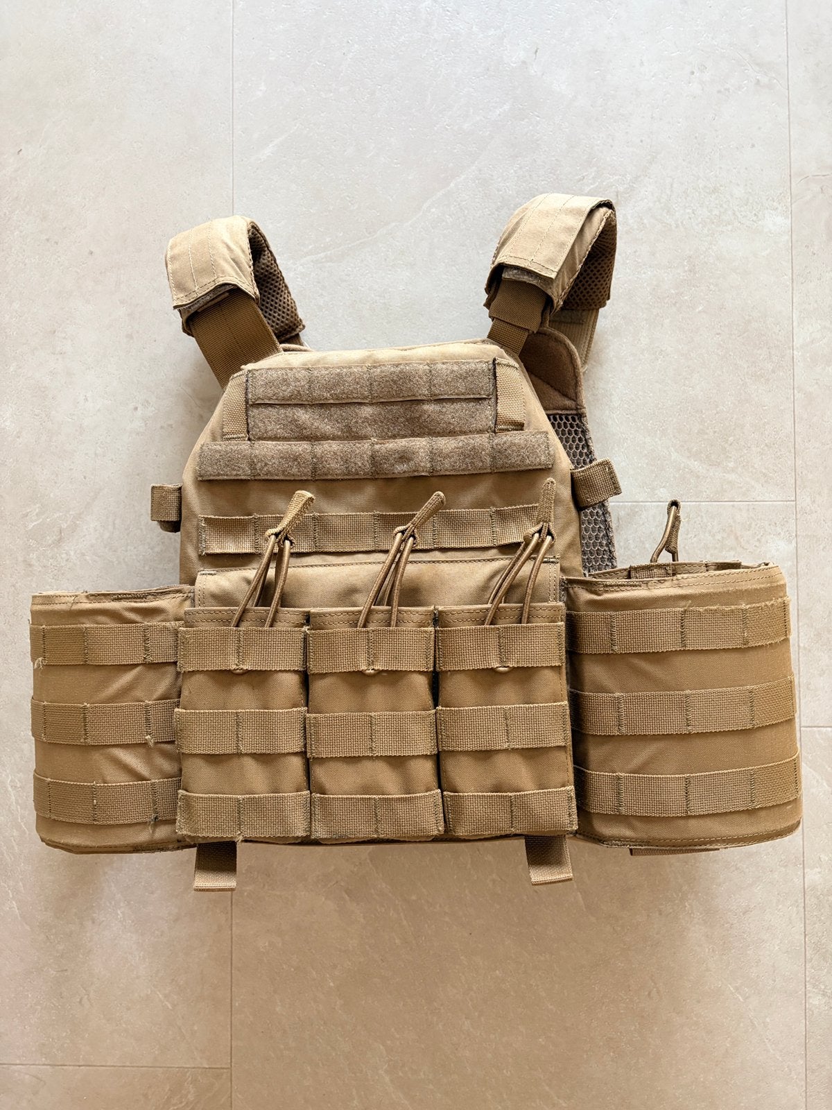 WAS Chest Rig DCS DA 5.56 Coyote Tan, Ophalen of Verzenden, Landmacht, Nederland, Embleem of Badge