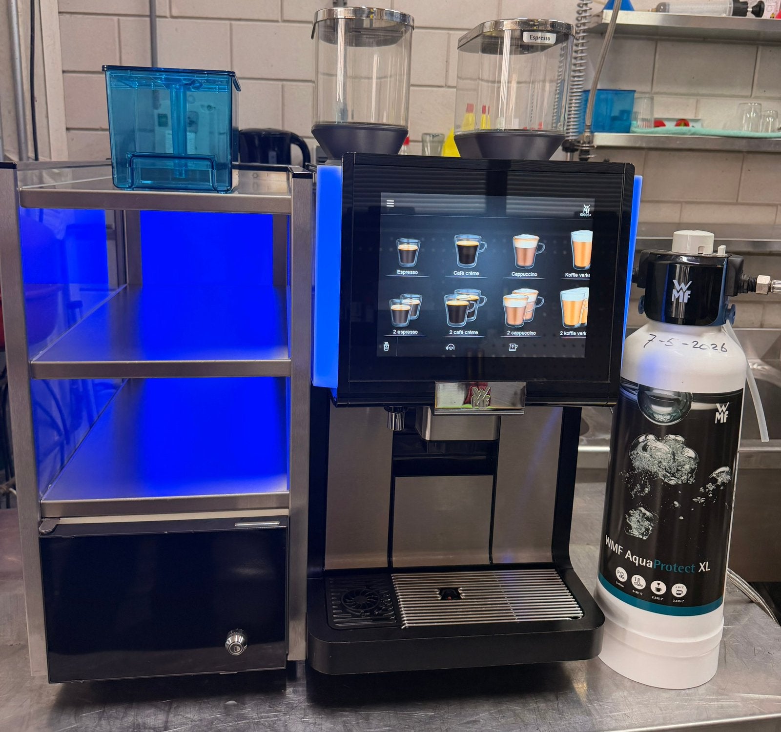 WMF 5000 S+ | WMF Cup&Cool | wmf onderhouden | Z.G.A.N 230V, 10 kopjes of meer, Koffiemachine, Koffiebonen, Zo goed als nieuw