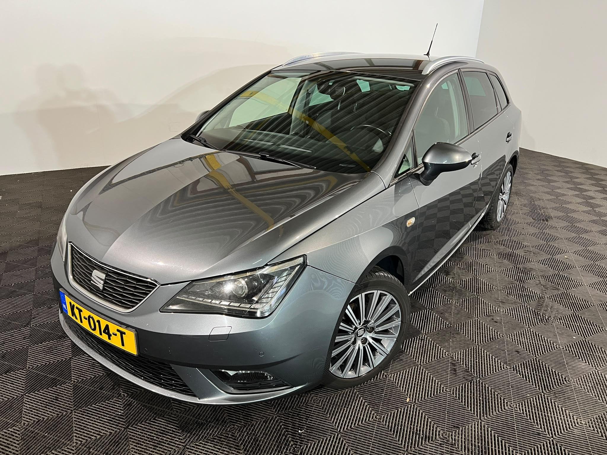 SEAT Ibiza ST 1.0 EcoTSI Style Connect, Auto's, Voorwielaandrijving, Euro 6, Origineel Nederlands, Handgeschakeld