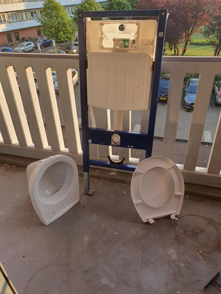 Reservoir toilet, Doe-het-zelf en Verbouw, Sanitair, Ophalen