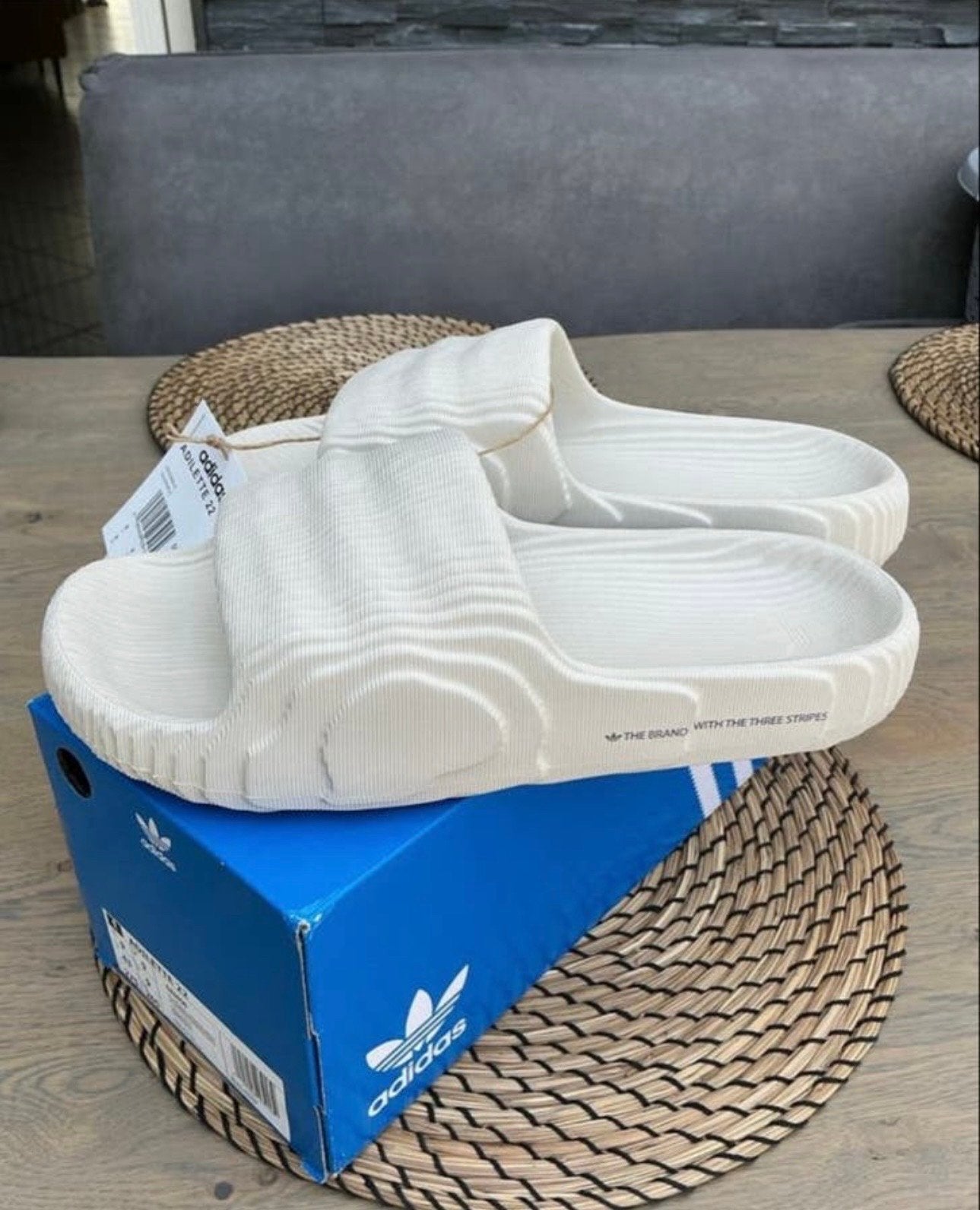 Adidas Adilette 22 Aluminium Slippers - Maat 43, Ophalen, Nieuw, Overige kleuren, Slippers