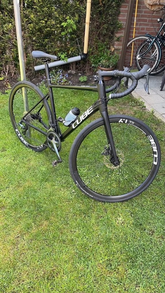 CUBE Attain race fiets te koop!, 28 inch, Aluminium, Zo goed als nieuw, Meer dan 20 versnellingen
