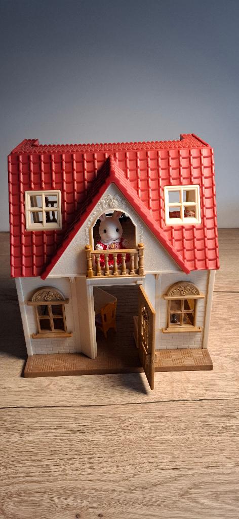 Sylvanian Families Startershuis Freya Chocolate konijntje, Poppenhuis, Gebruikt, Info@epochholland.nl, Industrieweg 15, 2254 AE Voorschoten, Nederland