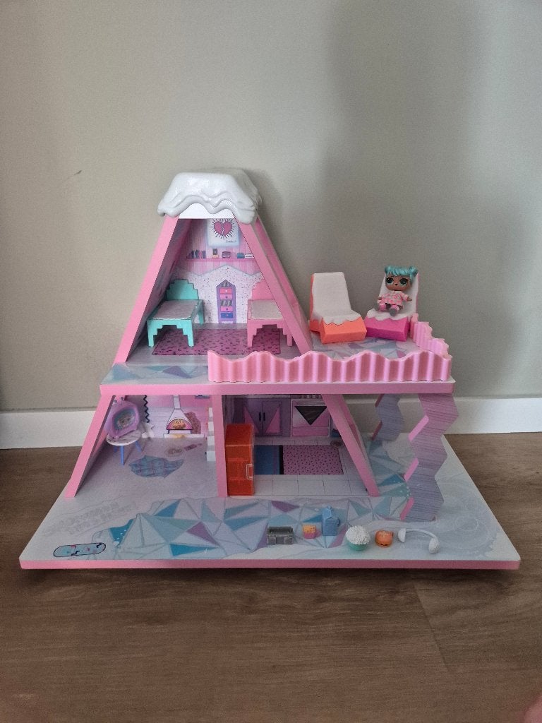 L.O.L. Winter Snow Chalet, Overige thema's, Zo goed als nieuw, Complete set, Ophalen