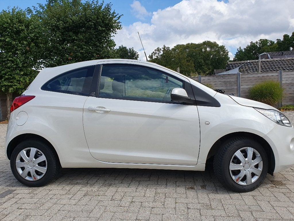 Foto 2 van Ford Ka 1.2 51KW 2009 Wit
