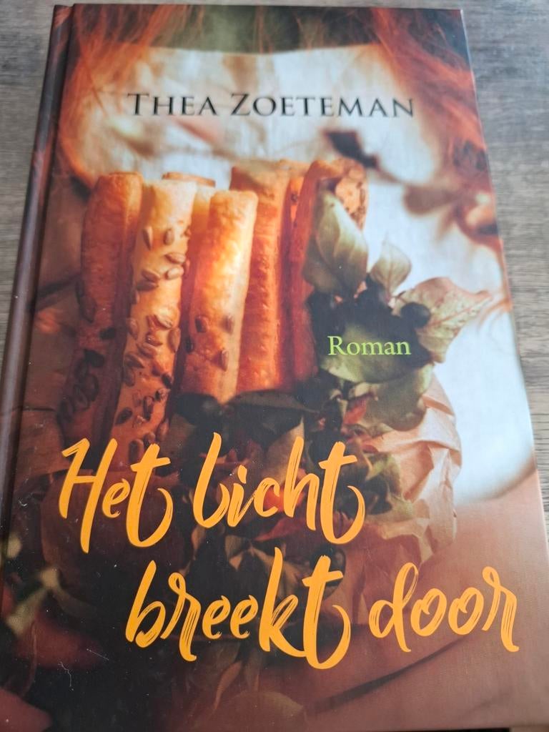 Thea Zoeteman met Het licht breekt door, Boeken, Ophalen of Verzenden, Zo goed als nieuw, Thea Zoeteman
