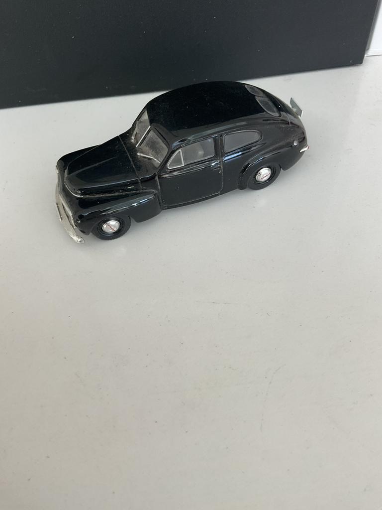 Volvo Katterug, Ophalen, Zo goed als nieuw, Auto