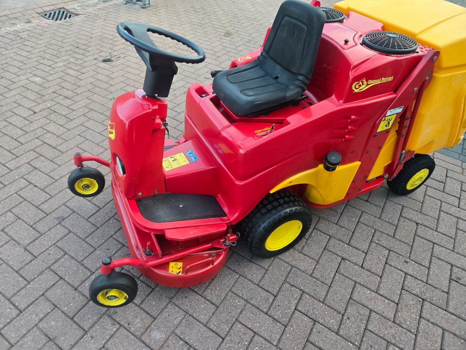 zitmaaier  Gianni Ferrari TG Tech 15 pk, Ophalen of Verzenden, Zo goed als nieuw, 50 cm of meer