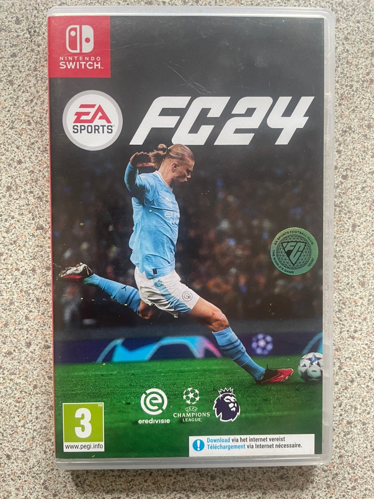 Nintendo switch fc 24, Ophalen, Zo goed als nieuw, 3 spelers of meer, Sport