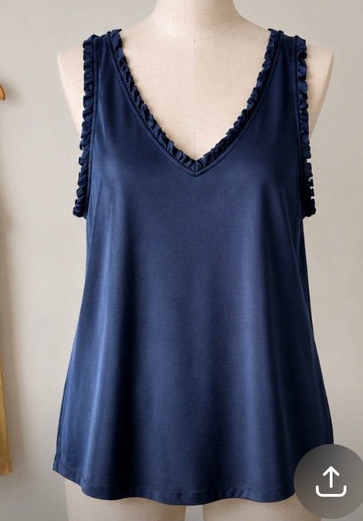 gewilde top dinker blauw  one size roesel langs de hals, Kleding | Dames, Tops, Ophalen of Verzenden, Zo goed als nieuw, Blauw