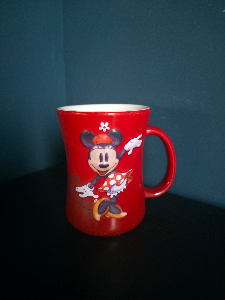 Disneyland Resort Paris Minnie Mouse rode mok, Ophalen of Verzenden, Mickey Mouse, Zo goed als nieuw, Servies