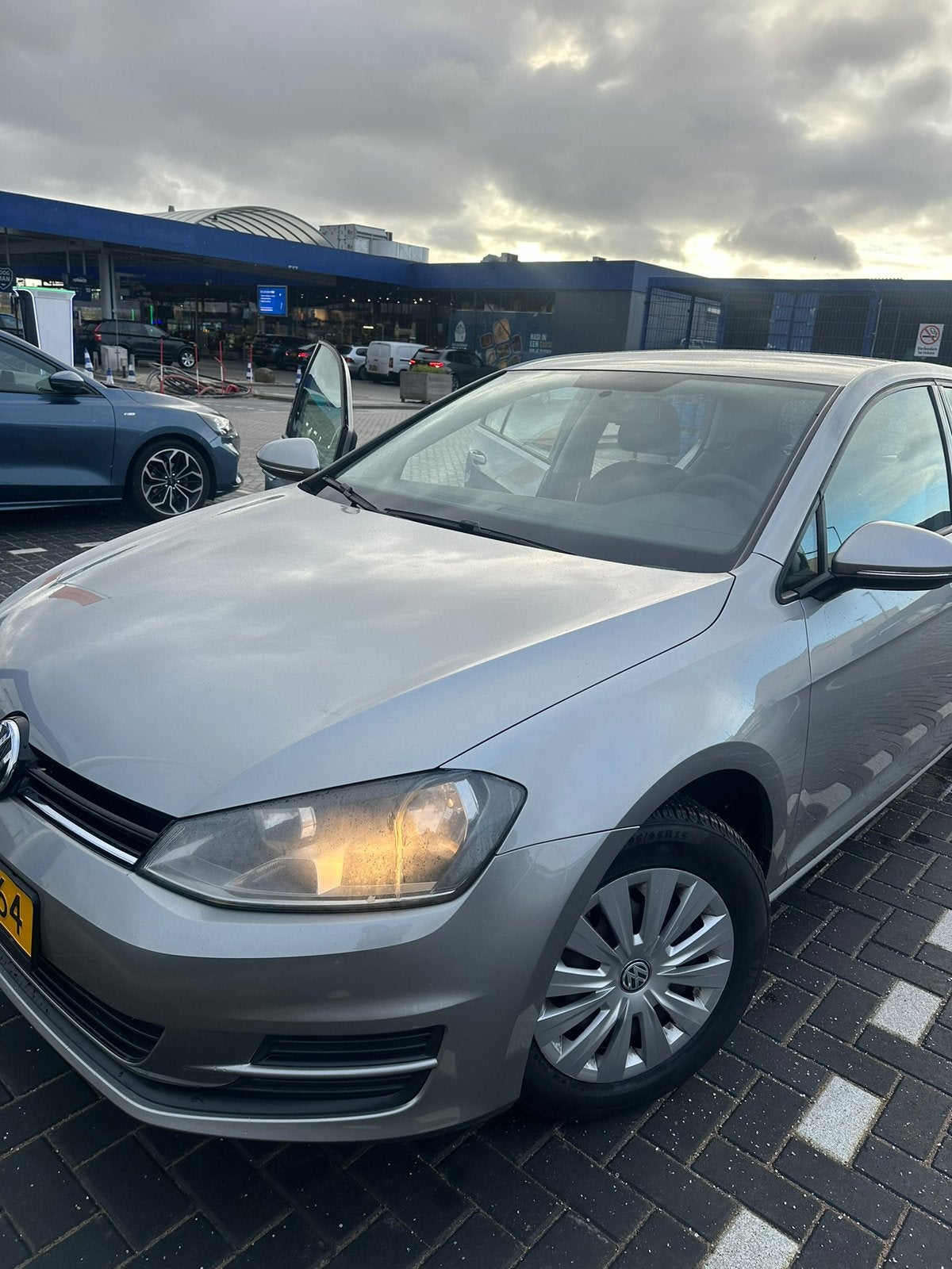 Volkswagen Golf 7 1.2 TSI 2014 Grijs, Auto's, Voorwielaandrijving, Stof, Zwart, 4 cilinders