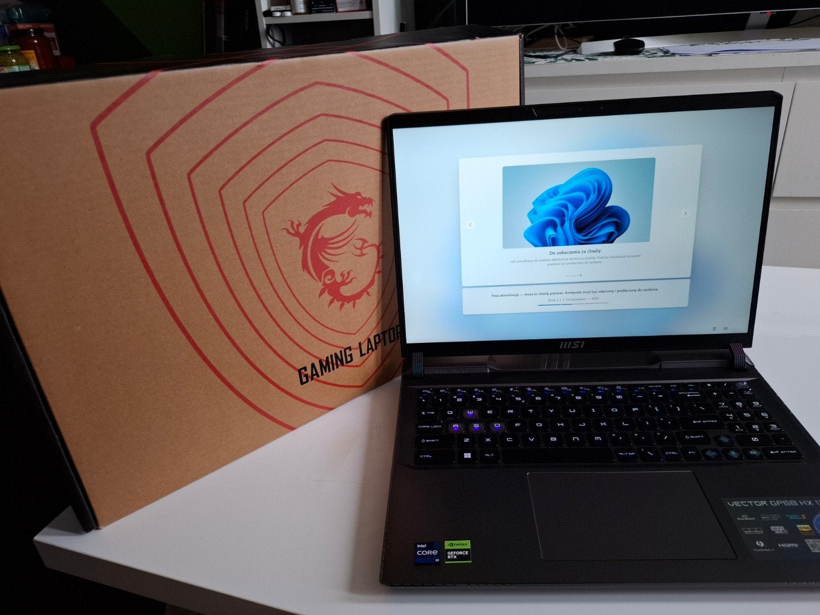 MSI Vector GP68 HX 13V - krachtige gaming laptop i9 RTX4080, Ophalen, 15 inch, Zo goed als nieuw, Gaming