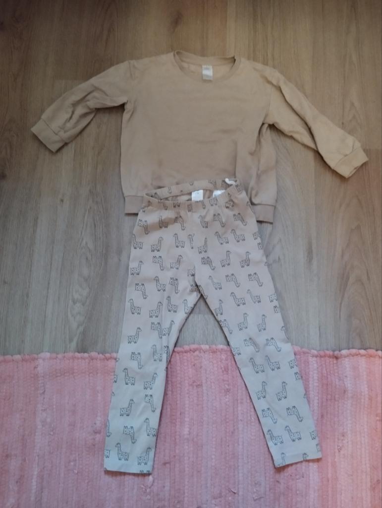 Maat 104 unisex kleding setje H&M giraffe zo goed als nieuw, Ophalen of Verzenden, Zo goed als nieuw