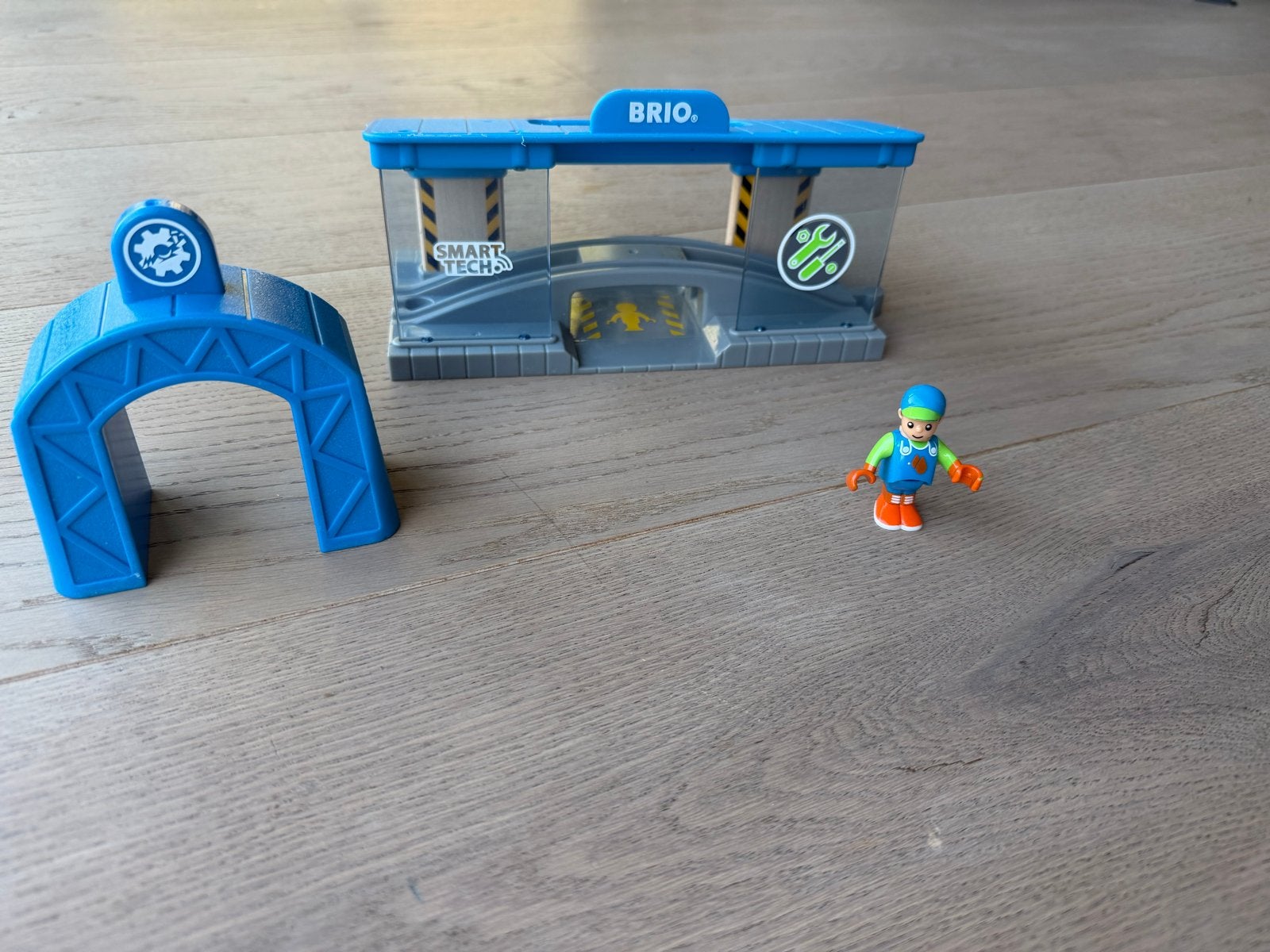 BRIO Smart Tech Werkplaats en Tunnel (33918), Ophalen of Verzenden, Zo goed als nieuw, Jongen of Meisje