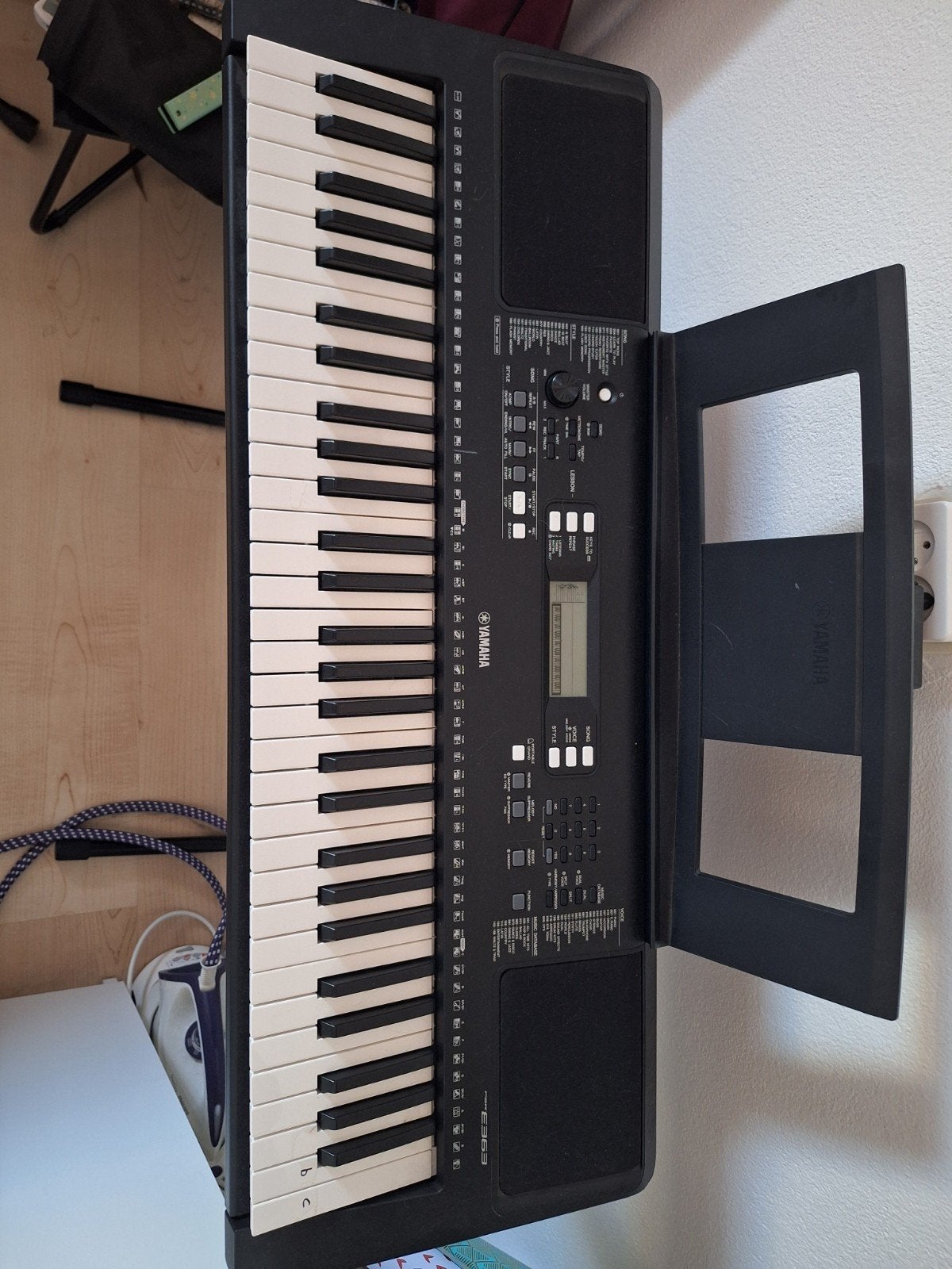 Yamaha PSR-E363 Piano, Ophalen, Midi-aansluiting, Yamaha, 61 toetsen