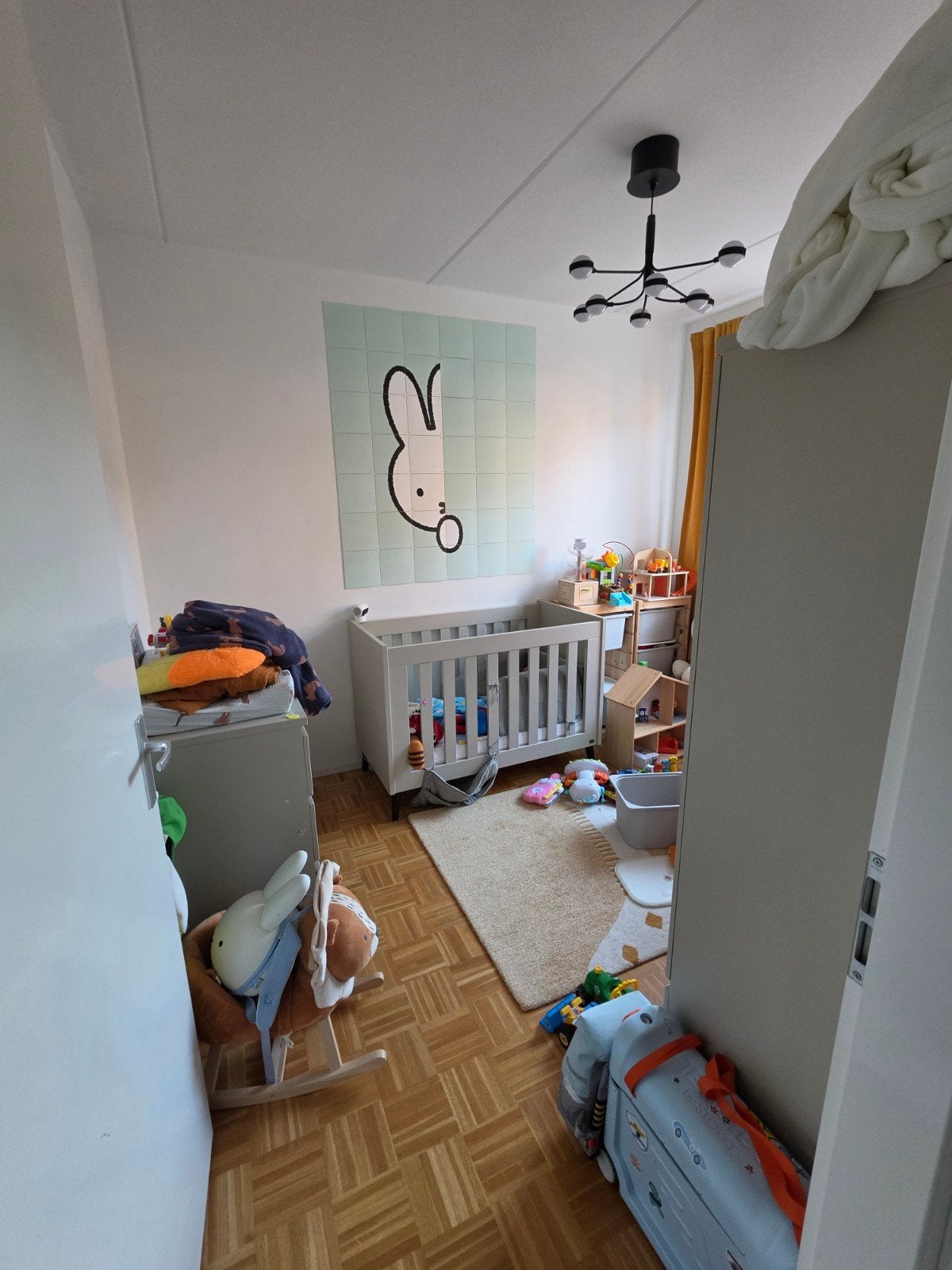IXXI Miffy Hide and Seek Poster (120x140 cm), Gebruikt, Meerkleurig, Ophalen of Verzenden, Modern
