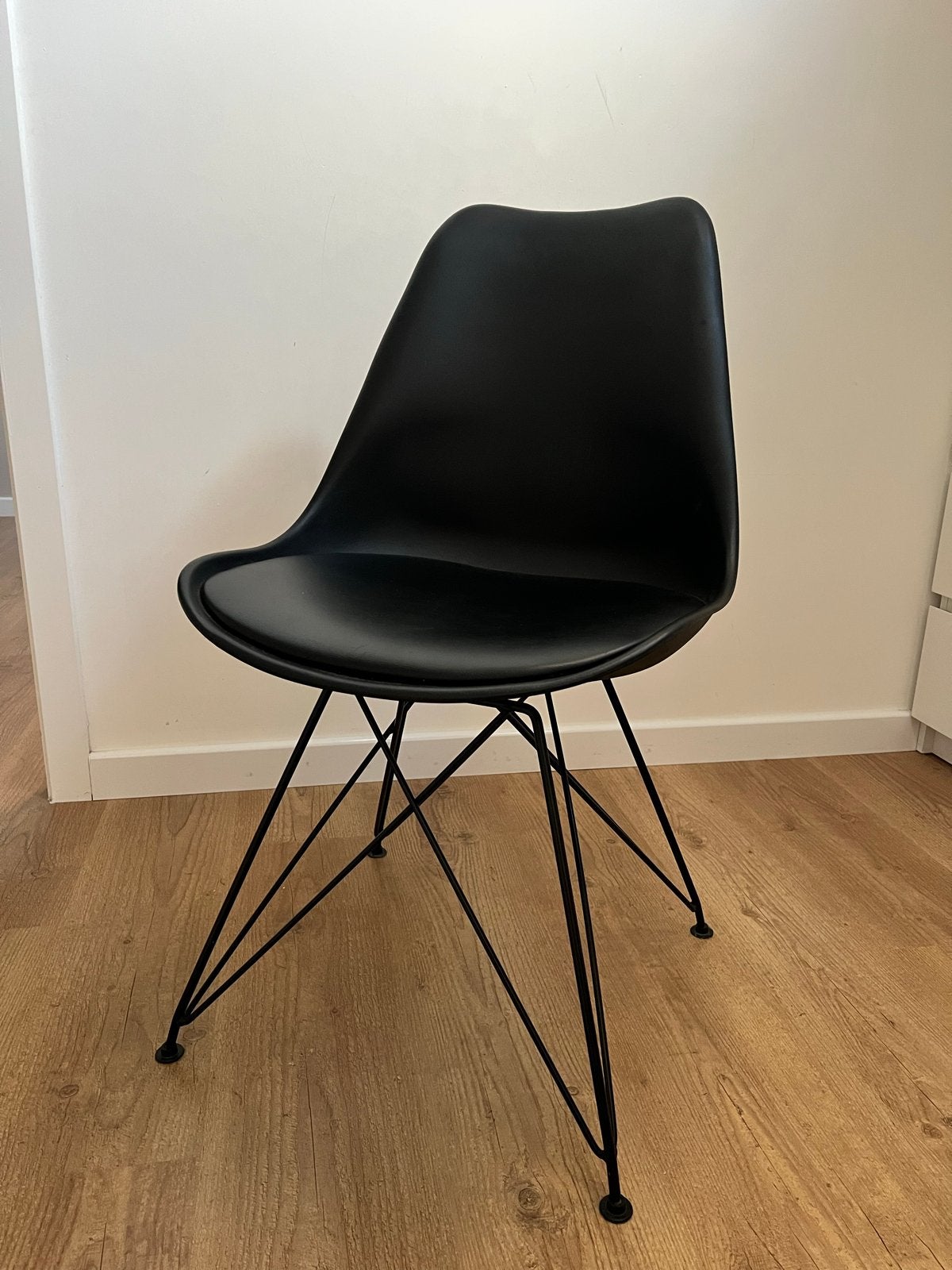 Zwarte eetkamerstoelen (6 stuks) met lichte gebruikssporen, Ophalen, Kunststof, Gebruikt, Zwart