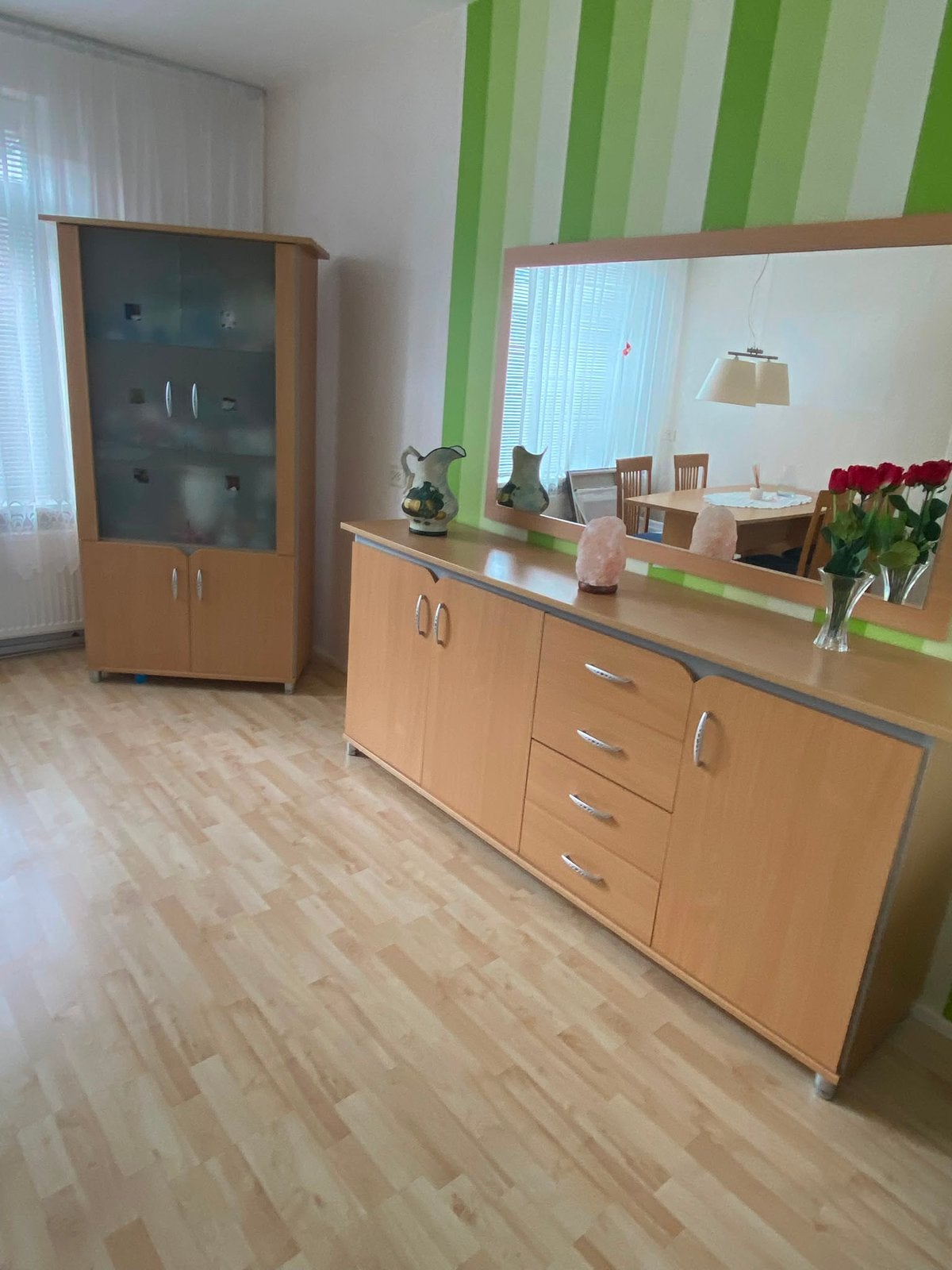 Dressoir - Vitrinekast - Spiegel, Huis en Inrichting, Keuken | Complete keukens, Ophalen, Zo goed als nieuw