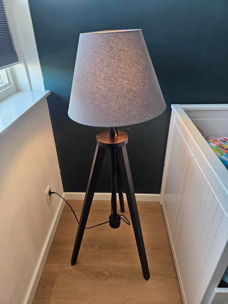 Verstelbare lamp, 1 kruk, Ophalen, In hoogte verstelbaar, 60 tot 90 cm