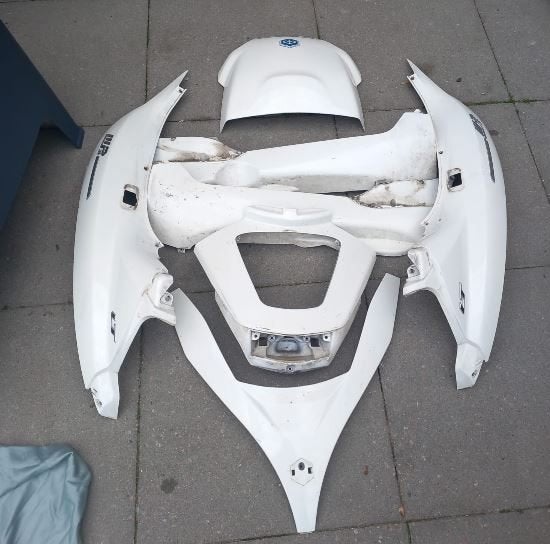 Witte Lakset Piaggio MP3 400 LT 2010, Motoren, Ophalen of Verzenden, Gebruikt