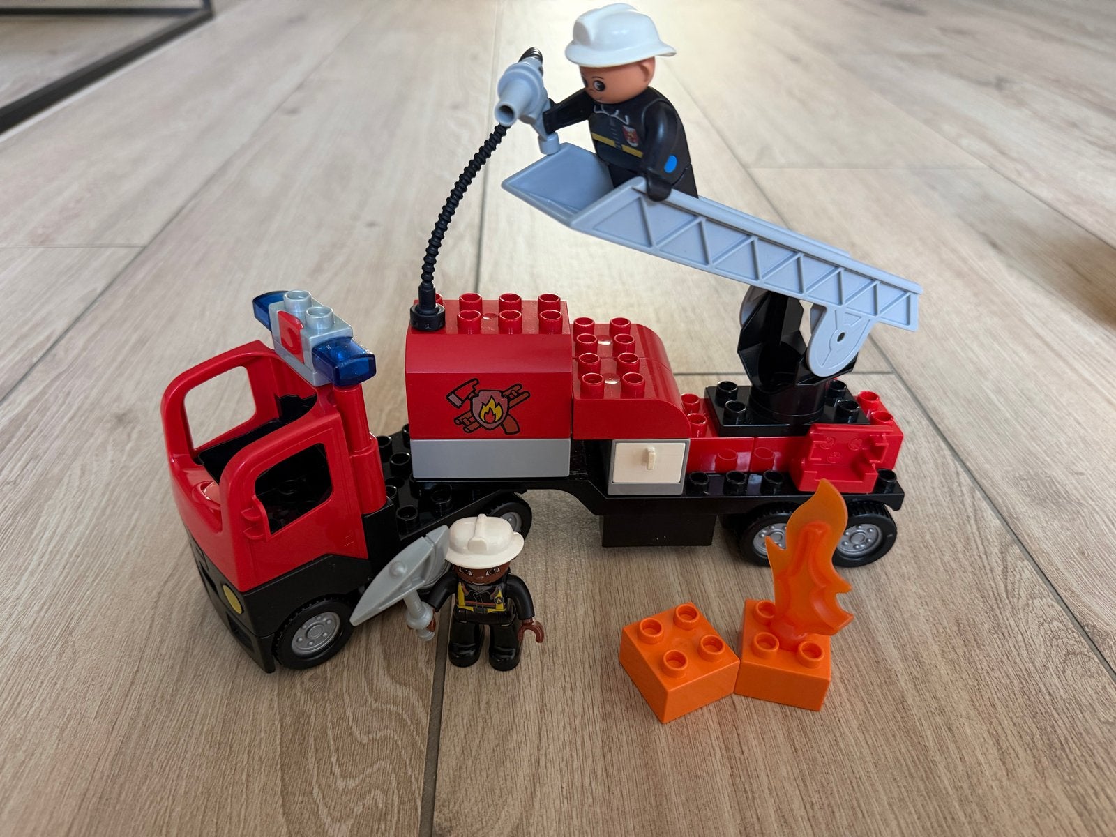 Lego Duplo Brandweerwagen set 4977, Ophalen, Gebruikt, Overige merken