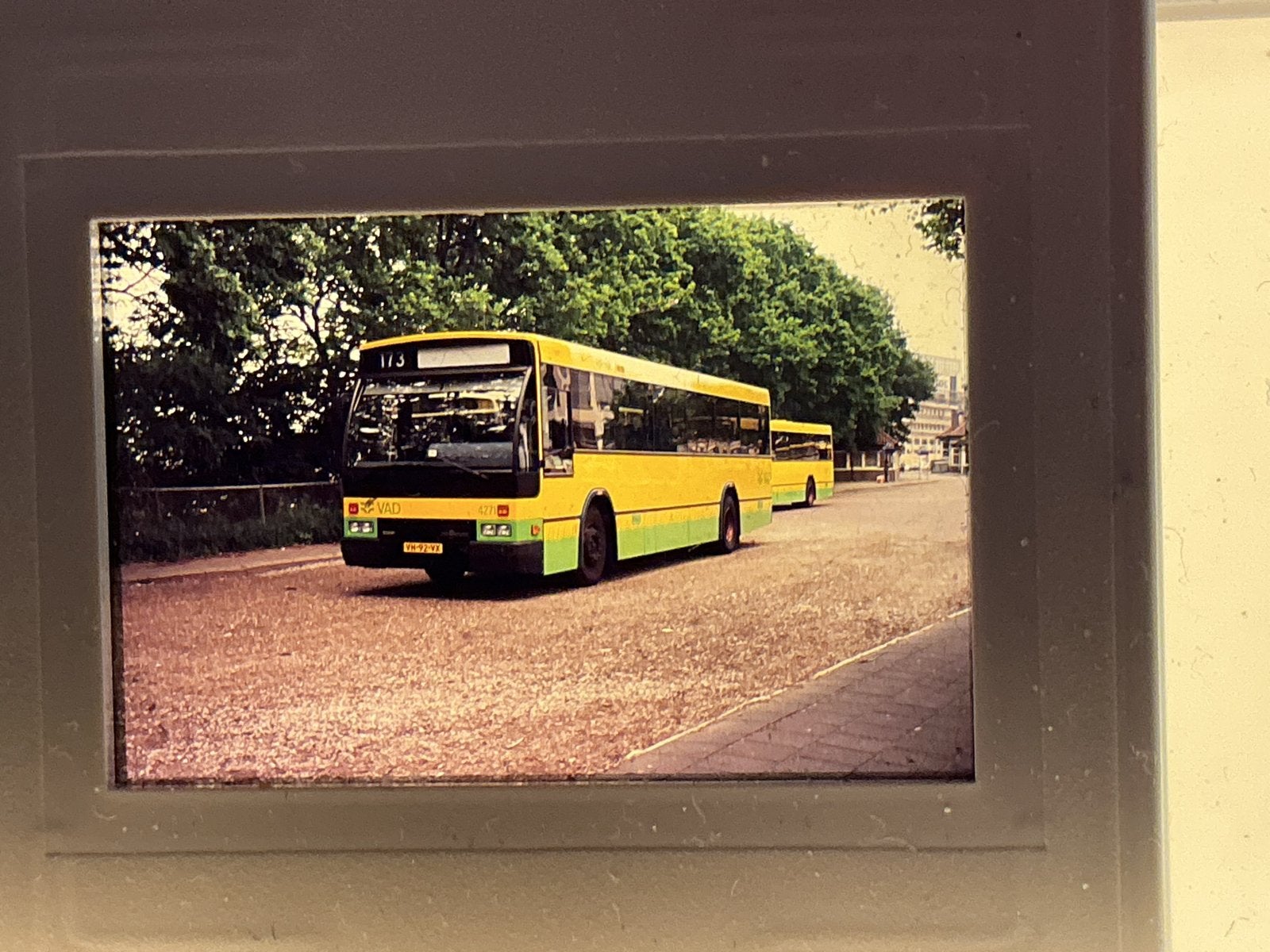 VAD oude autobusdia groene rand, Verzenden, Gebruikt, Trein, Overige typen