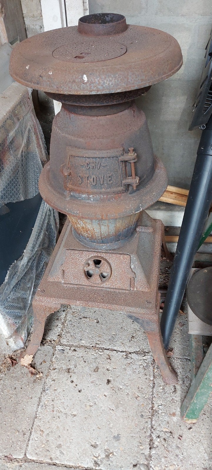 antieke potkachel uit jaartal 1911, Ophalen, Gebruikt