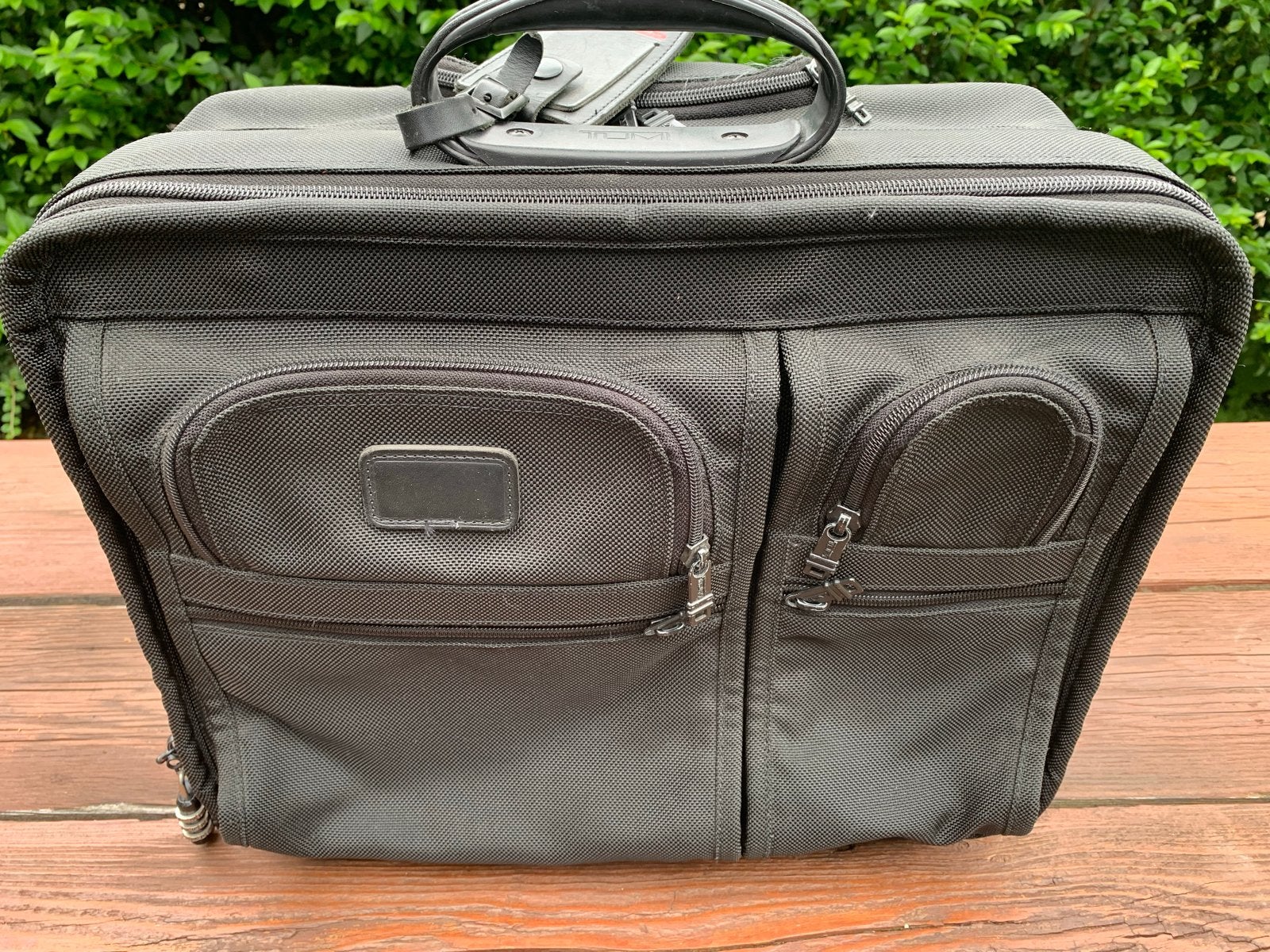 Tumi laptop attache rolkoffer - Zeer weinig gebruikt, Sieraden, Tassen en Uiterlijk, Koffers, Ophalen, Gebruikt