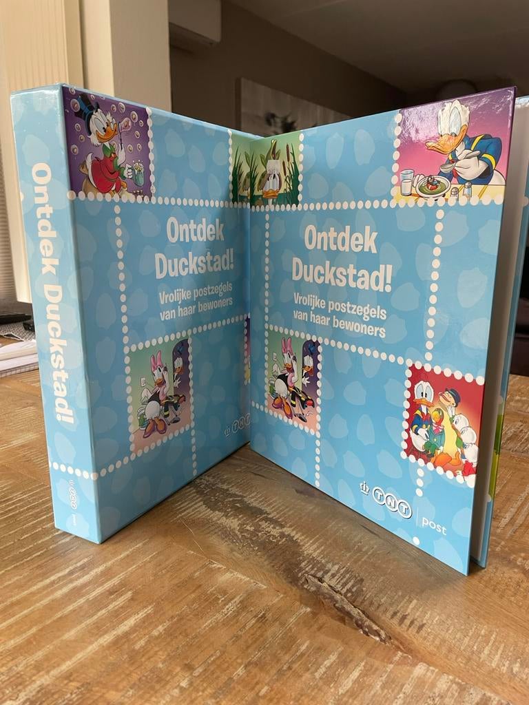Map Persoonlijk Postzegels Duckstad Compleet Postfris (lees), Postzegels en Munten, Postzegels | Nederland, Ophalen of Verzenden