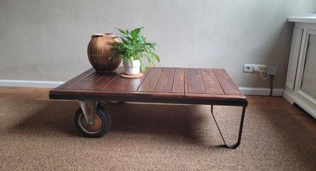 Stoere antieke salontafel gerestaureerde oude palletwagen, Ophalen, 100 tot 150 cm, 50 tot 100 cm, Zo goed als nieuw