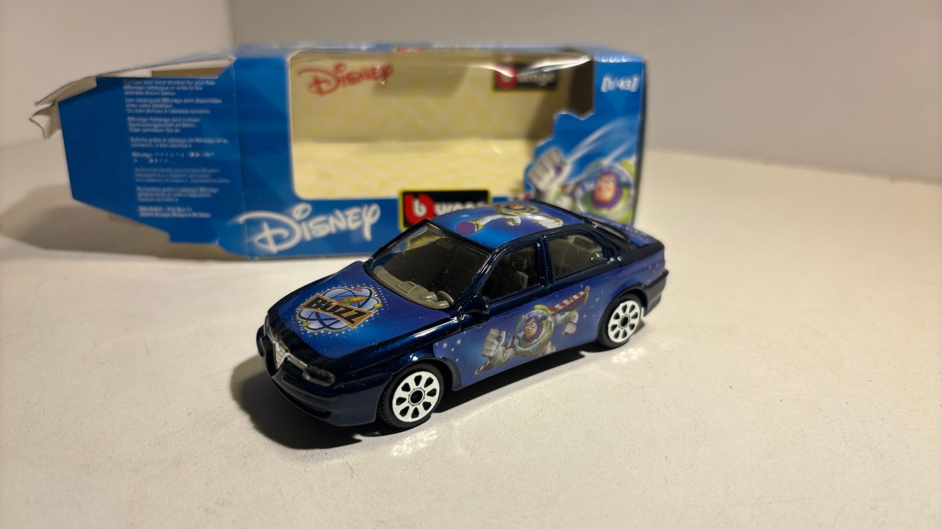 Alfa romeo 156 toystory disney bburago 1.43