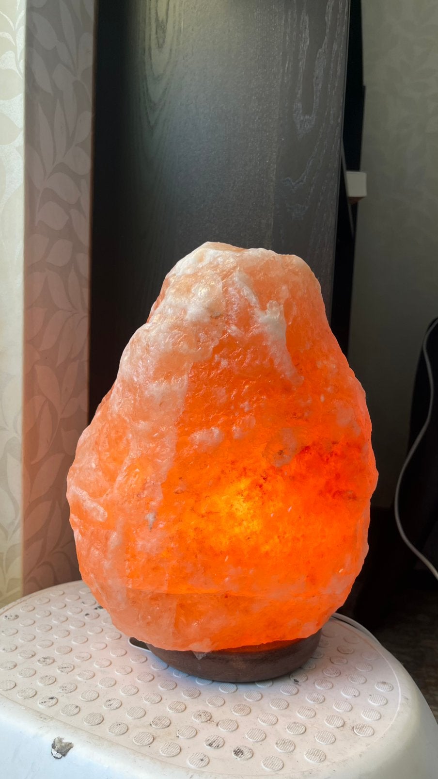 Grote Himalaya Zoutlamp (32cm hoog), Huis en Inrichting, Lampen | Tafellampen, Ophalen, Gebruikt, Zoutlamp, 32 cm