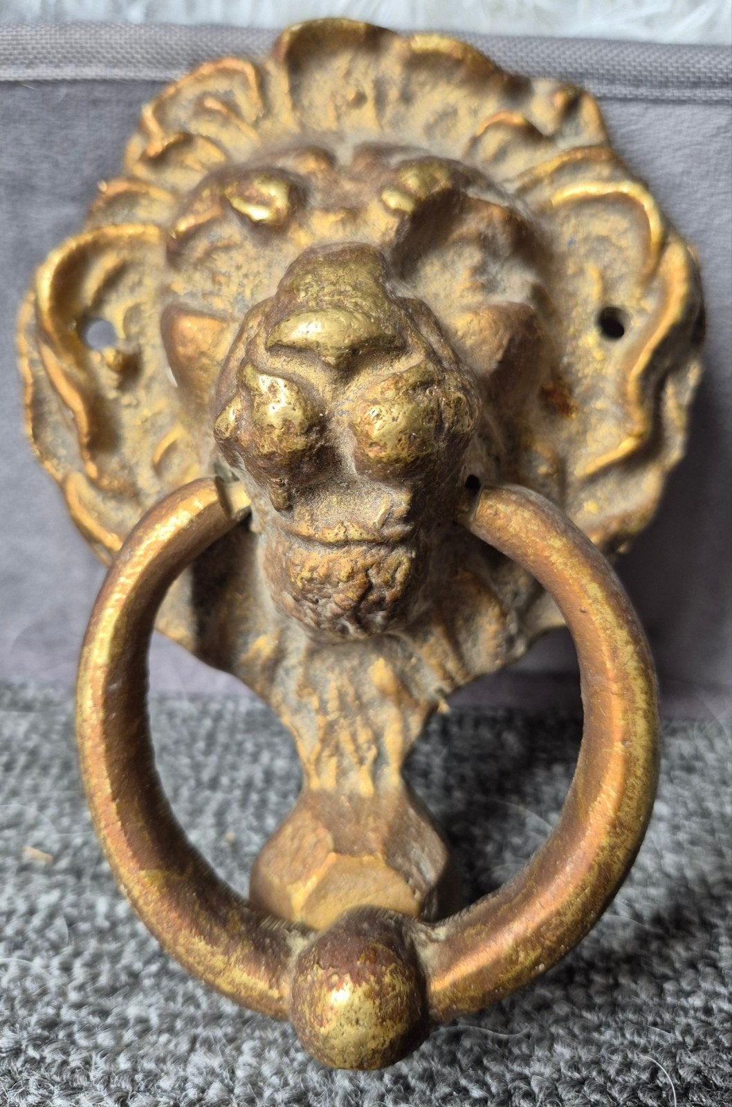 Vintage Leeuwenkop deurklopper - Goudkleurig metaal, Antiek en Kunst, Ophalen